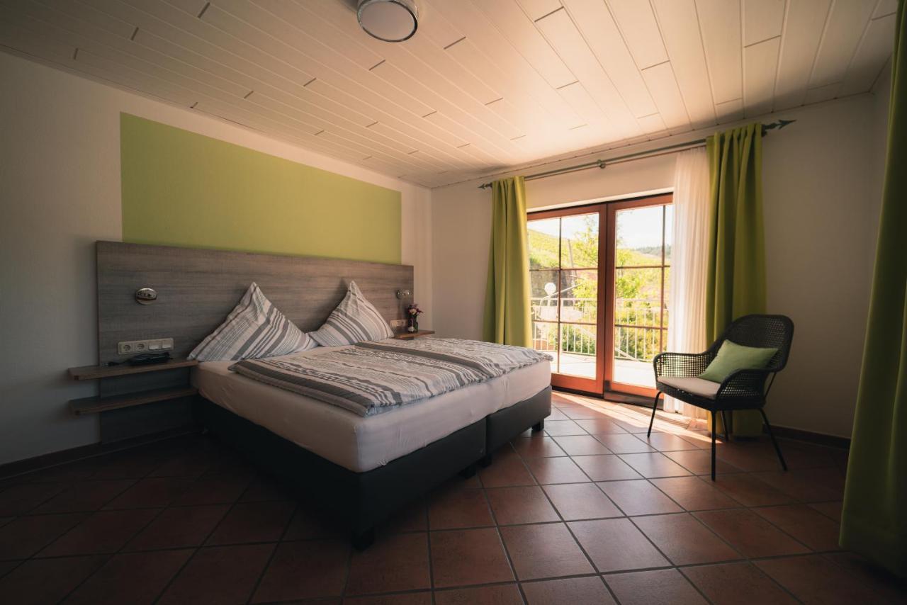 Urlaubsweingut Zecherhof Neef エクステリア 写真