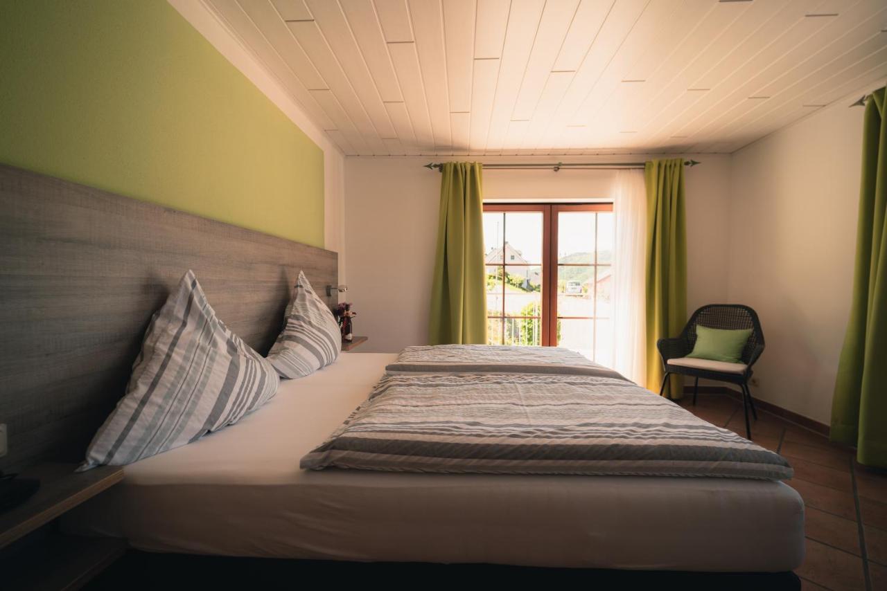 Urlaubsweingut Zecherhof Neef エクステリア 写真